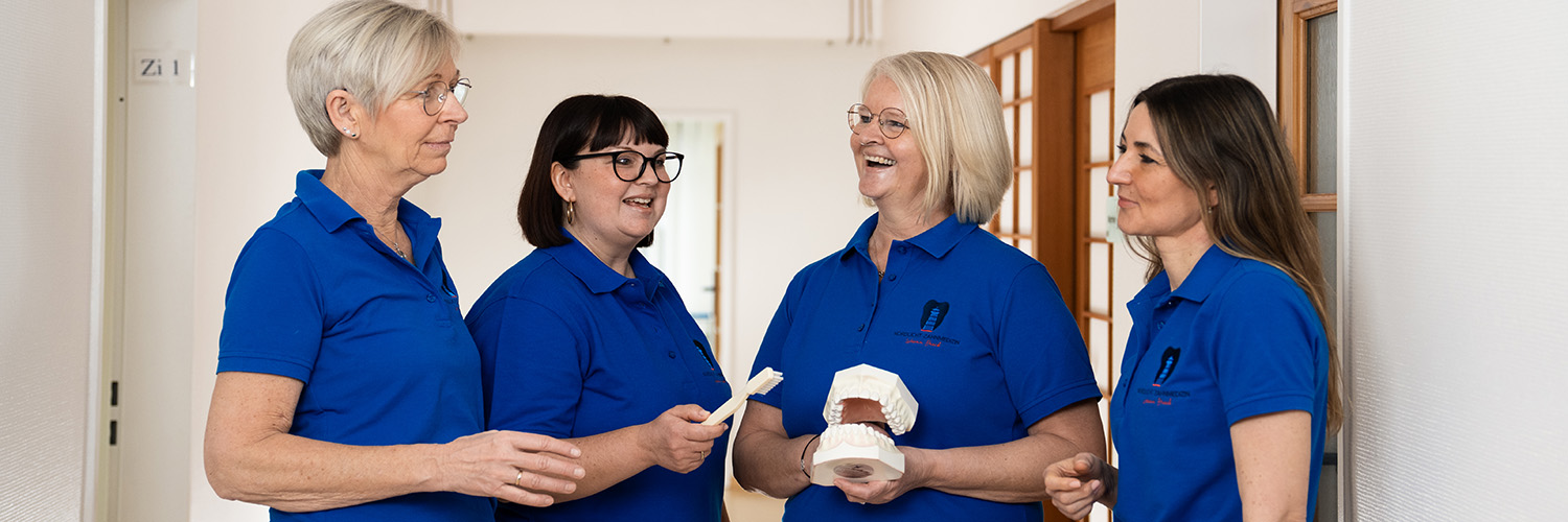 zahnarzt-drochtersen- team-ax700013